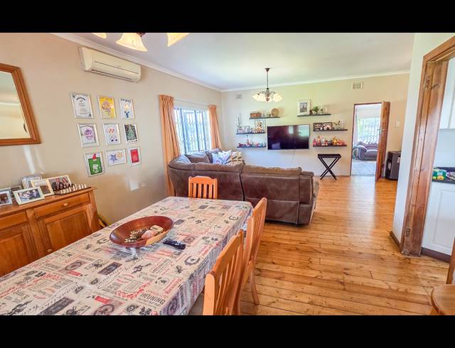4 BEDROOM FREESTANDING FOR SALE IN HOWICK CENTRAL